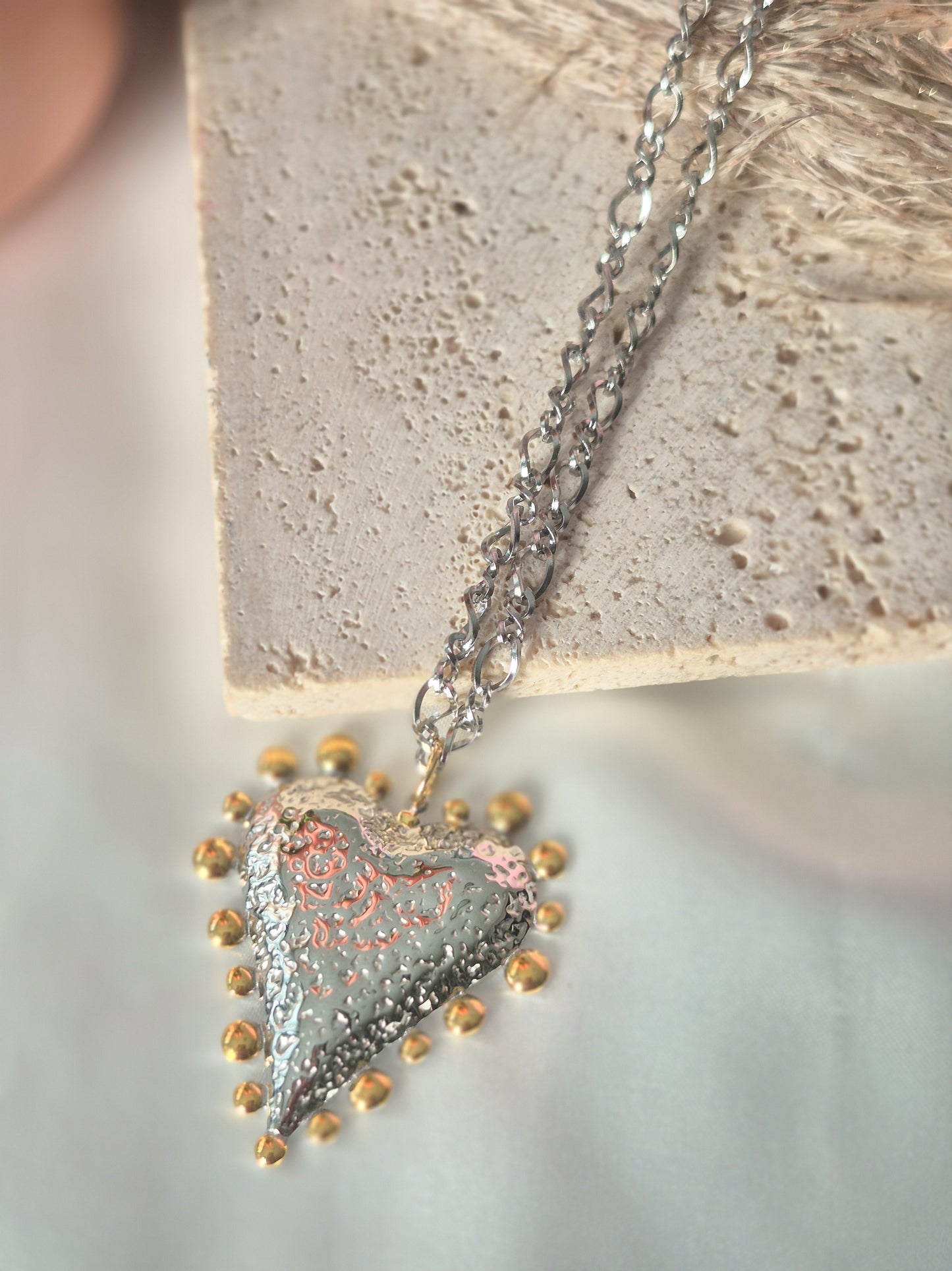 Collar Corazón Reliquia