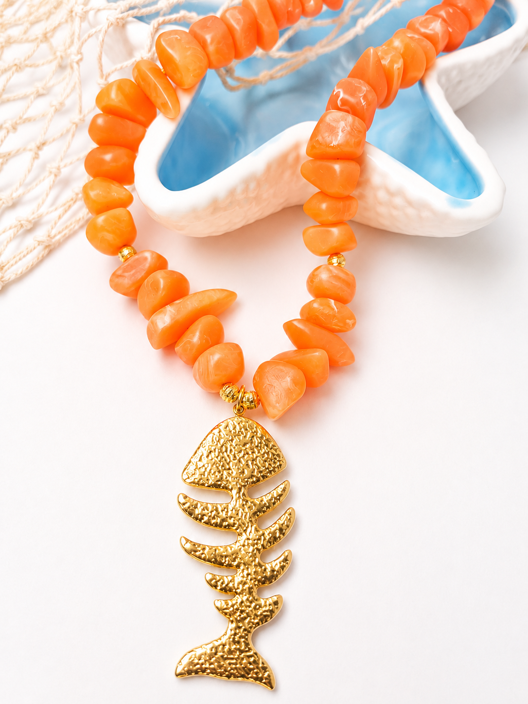 Collar Alma de Coral | Collar Marino con Pez Dorado