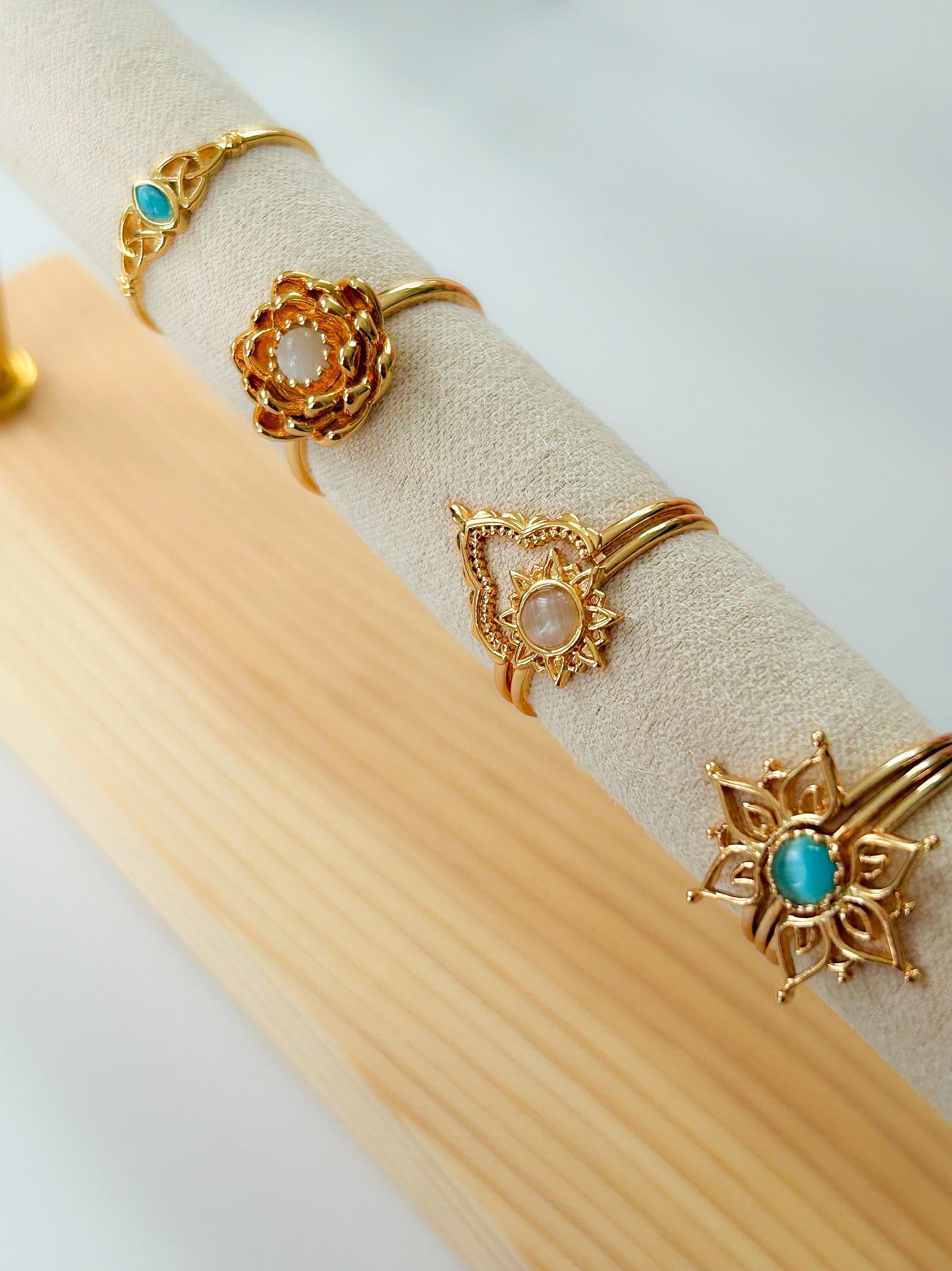 Bohemian Rings