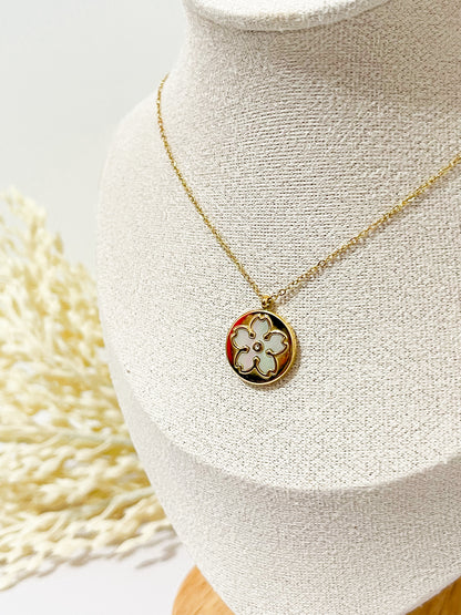 Nácar Bloom Necklace