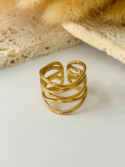 Yeli Ring – Sortija Dorada Ajustable de Capas Minimalistas