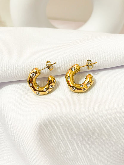 Small Micro Pavé Hoops – Zirconia & Mini Pearls