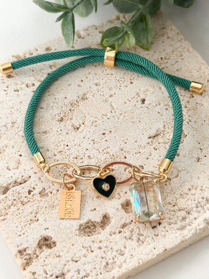 Ninas Bracelets – Pulsera Ajustable con Dijes Elegantes