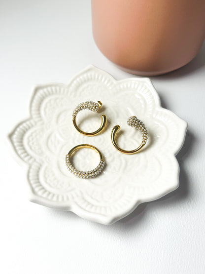 Circle Micro Pearls Hoops | Aretes Circulares con Micro Perlas
