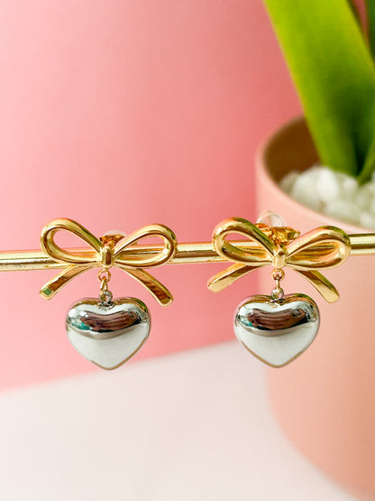 Aretes con Lazo y Corazón