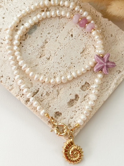 Collar Marina | Perlas con Dije Dorado Elegante