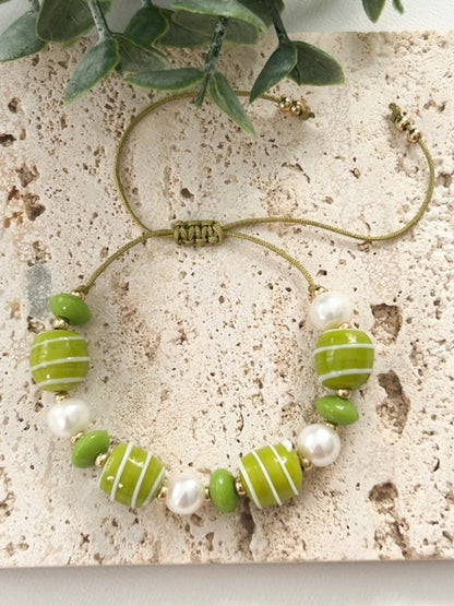 Swirls Lampwork – Pulsera Ajustable con Beads de Vidrio y Perlas