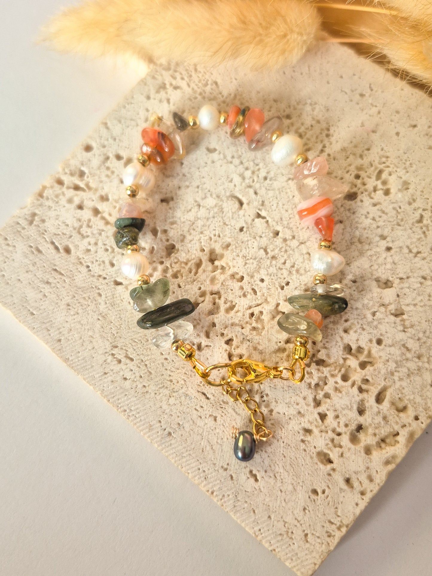 Pulsera Earth Gem con Piedras Naturales y Perlas