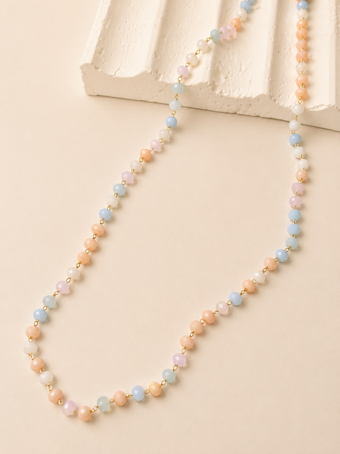 Susurro en Pastel | Collar de Cristales en Tonos Pastel