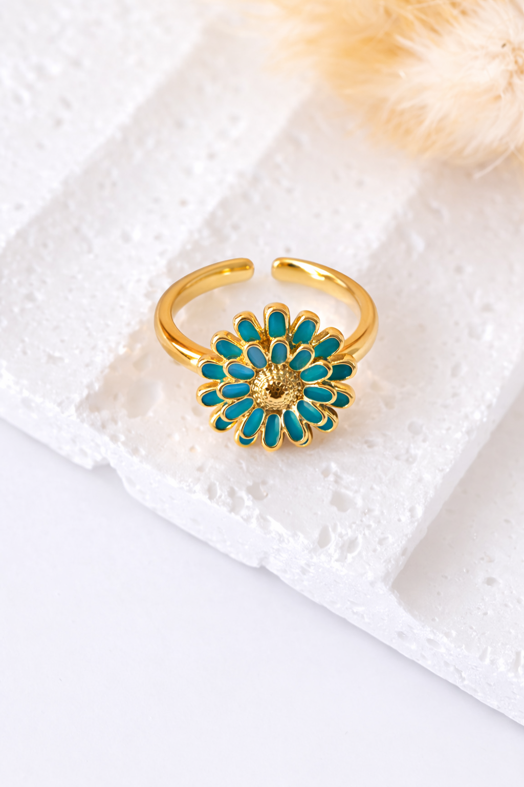 Sortija Encanto Floral Ajustable | Acero Inoxidable Dorado