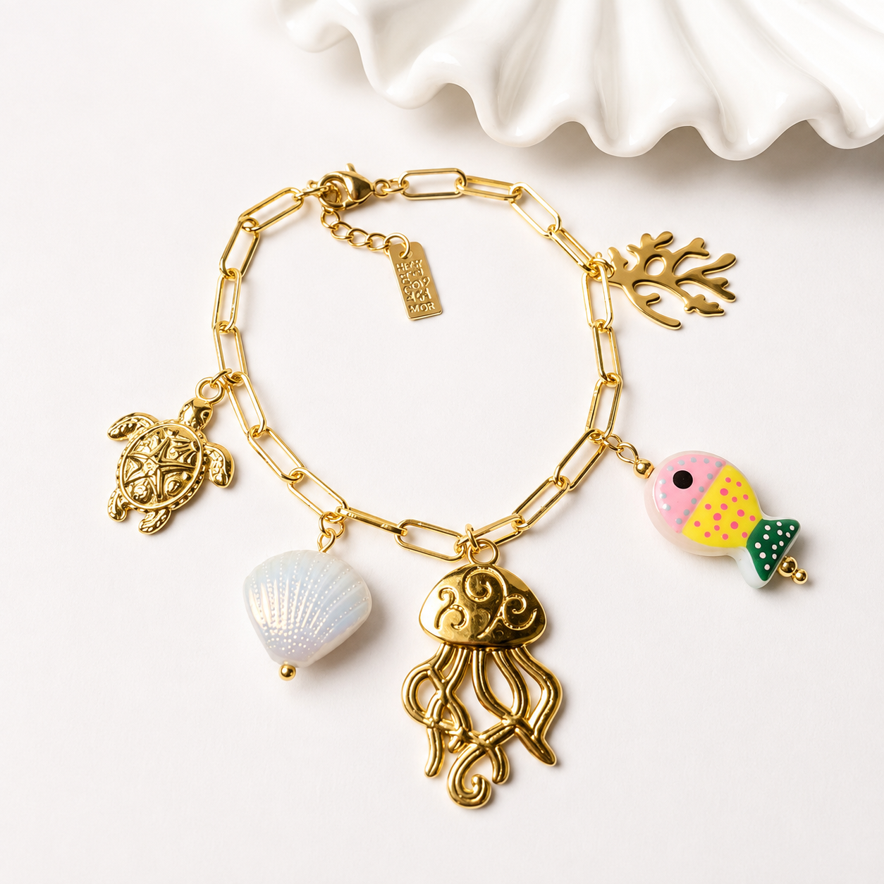 Encantos del Mar | Pulsera Dorada con Dijes Marinos
