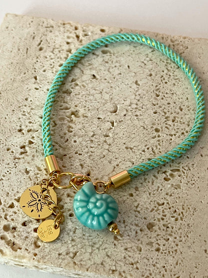 Pulsera Mini Tesoros del Coral | Charms Delicados Estilo Marino