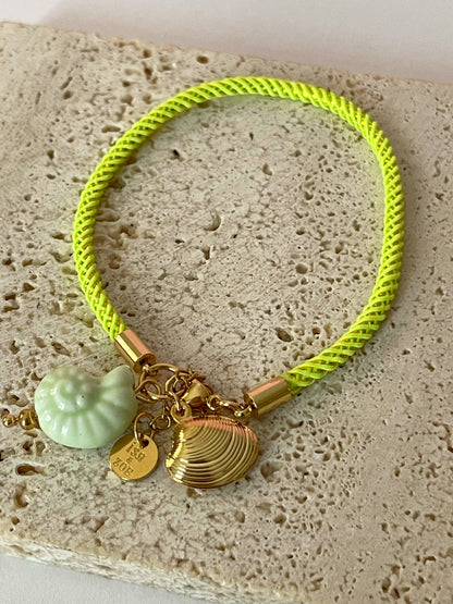 Pulsera Mini Tesoros del Coral | Charms Delicados Estilo Marino