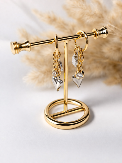Aretes Corazón Rebelde | Aros con Charms Dorados y Zirconia