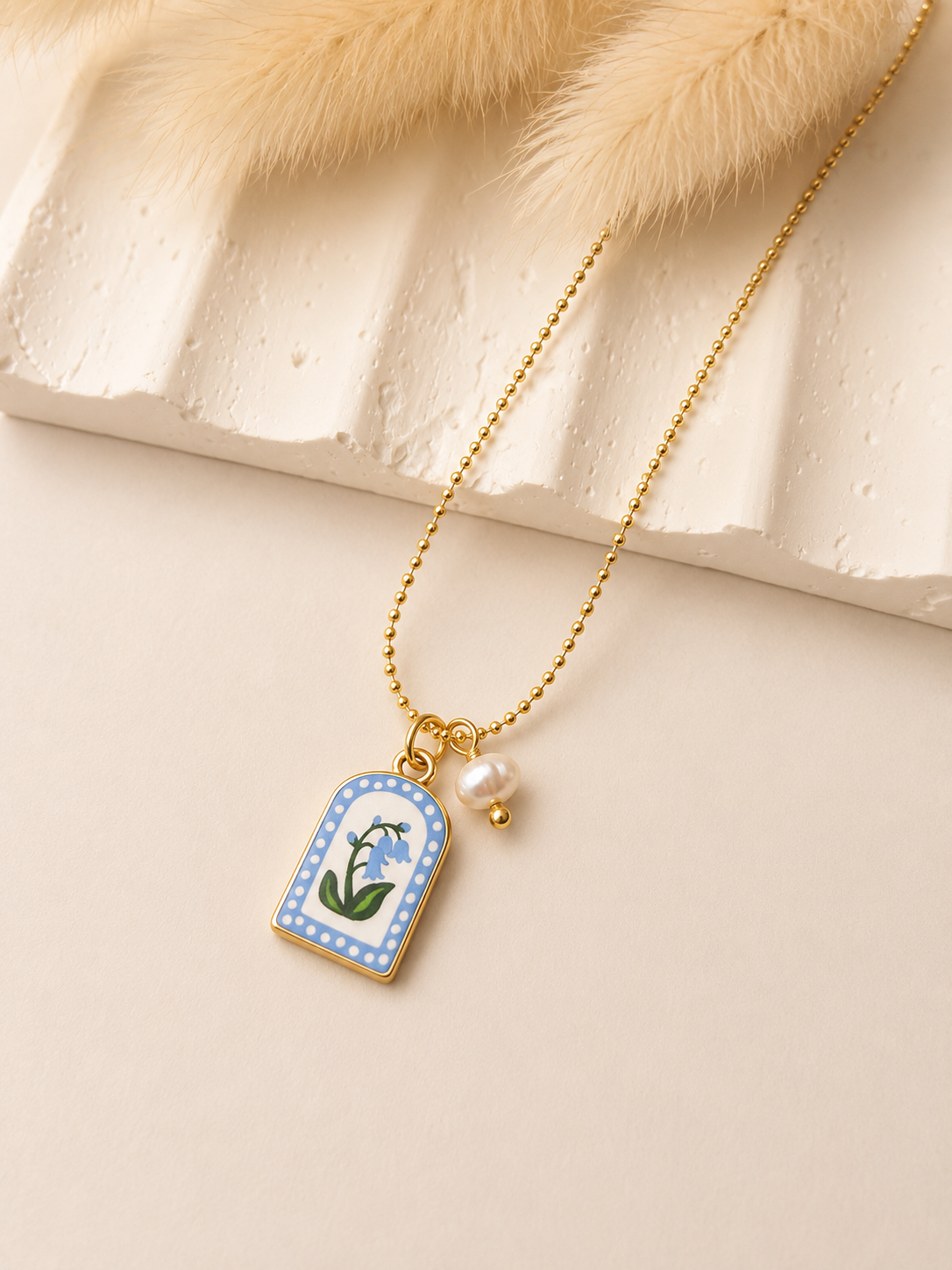 Campanilla Azul | Collar Floral con Perla