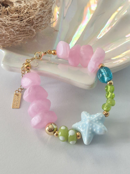 Pulsera Suspiros del Océano | Colores Pastel con Charms Marinos